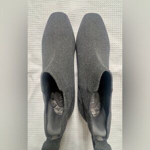 NWOT Vivaia Gray Knit women’s slip on boots. 
Size 36.5. US Size 7